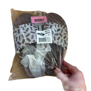 Hershey Chocolate Slide Sandals NEW 2/3 Kids Boys Girls Brown Hershey Park